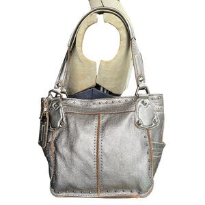 B. Makowsky Silver Leather Shoulder Bag
